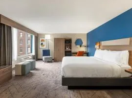 Holiday Inn Express & Suites Evansville Downtown by IHG