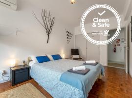 Bordallo's Lodge - centro Caldas da Rainha，卡爾達斯達賴尼亞的飯店