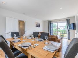 Avon Lock Cottage - Uk34125, pet-friendly hotel in Tewkesbury