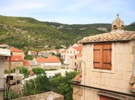 Apartments by the sea Komiza, Vis - 3035