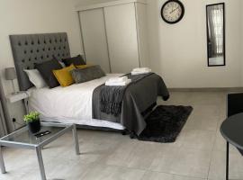 Marielitsa Guest Suite No 1, apartment in Germiston