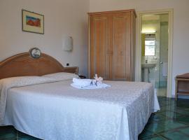 Hotel Villa La Marticana, hotel near Pescatori Beach, Ischia