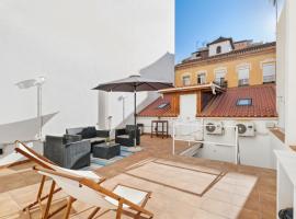 Malasa&ntilde;a 51, new, center, quite, parking on request