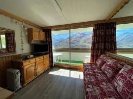 Appartement confort pour 4 avec balcon sud, garage fermé et accès direct pistes - Les Menuires - FR-1-452-368