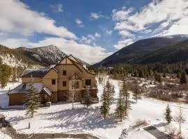 Red Hawk Townhomes by Summit County Mountain Retreats