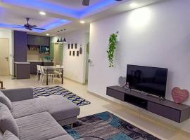 Debayu Homestay with Free Parking at Setia Alam, accessible hotel in Shah Alam
