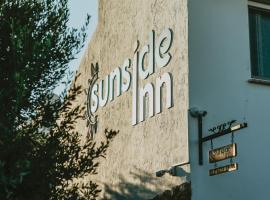 Sunside Inn Hotel, hotel in Kyrenia
