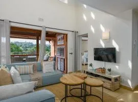 San Lameer Villa 2536 - 3 Bedroom Superior - 6 pax - San Lameer Rental Agency