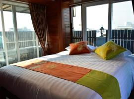 Adamaz House, homestay in Bangkok