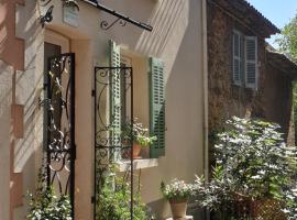 4 safraniers, B&B in Sillans-la Cascade