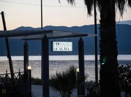 Calma Beach Hotel, ξενοδοχείο στον Σταυρό