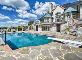 8 Mi to Dtwn Expansive Estate in Gettysburg!