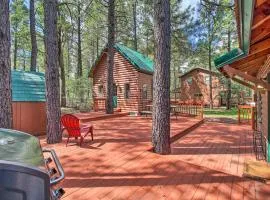 Woodsy Pinetop Cabin and Deck and Separate Casita