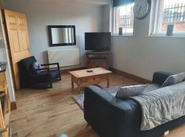 Spacious fully furnished 2 bed appartment next to BAE,, Ferienwohnung in Barrow-in-Furness