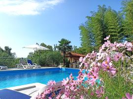 Apartments Garden Residence, hotel familiar en Opatija