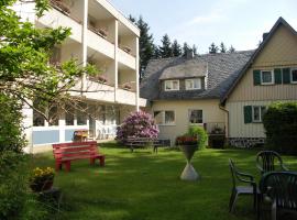 Pension Wölfel, hotel with parking in Bad Steben