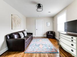 RVA Cottage Cozy & Spacious Near Downtown, hotel in Richmond