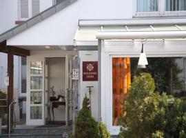 Hotel Goldener Stern: Sankt Ingbert şehrinde bir otel
