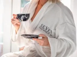 Seven Villa Hotel & Spa