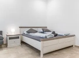 Beautiful Studio near U1 Reumannplatz - 9 min from City Center