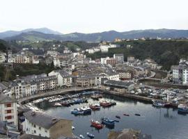 Room in Lodge - Double and single room - Pension Oria 3, hotel in Luarca