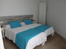 Pension Campello The Blue Med, гостевой дом в Аликанте