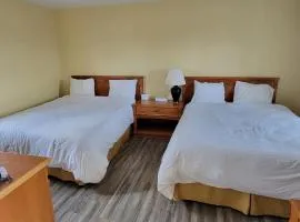 North Shore Wayside Inn