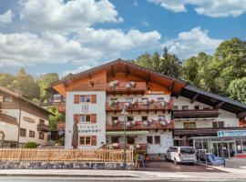 Gasthof Alpensport, hotel v mestu Saalbach Hinterglemm