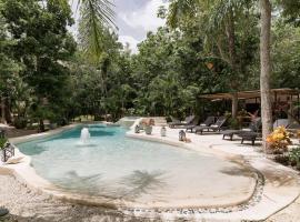 Cachito de Cielo Luxury Jungle Lodge, вилла в городе Тулум