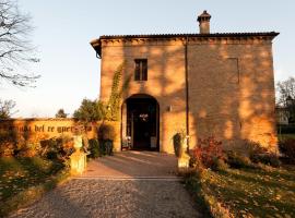 Locanda Del Re Guerriero, hotel v destinaci San Pietro In Cerro