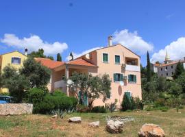 Apartments with a parking space Sveti Jakov, Losinj - 8011, apartment in Nerezine