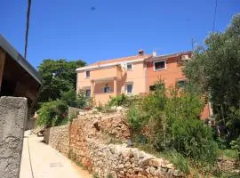 Apartments with a parking space Cunski, Losinj - 8010