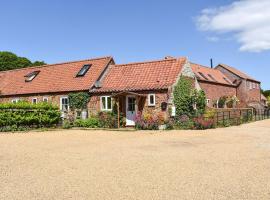 The Old Paybarn - Uk39378, holiday home in Snettisham