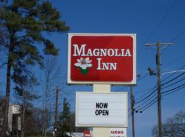Magnolia Inn Laurens, hotel dengan parking di Laurens