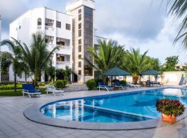 Leomilo Holidays, hotel in Diani Beach