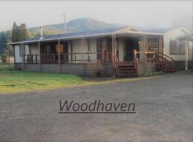 Wood Haven, holiday home in Forks