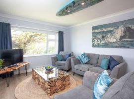 Oceans, beach rental in Poundstock