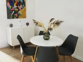 Petite maison chaleureuse dans un cadre bucolique