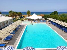 Medea Beach Resort, resort en Paestum
