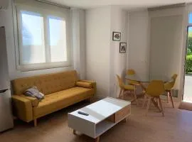 SUPER OFERTA NOVIEMBRE en la playa apartamento pie de playa YELLOW, un lujo, totalmente nuevo, también para tu mascota