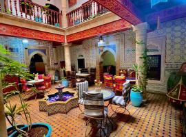 Riad Chakir Mogador – hotel w mieście As-Suwajra