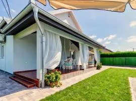 Green Art House