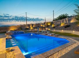 Heated Pool & Spa - Winterhavens Oasis, hytte i Lake Havasu City