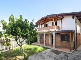Gorgeous Home In Motta Santa Lucia