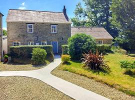 Tyn Y Coed, cottage in Bettws-Evan