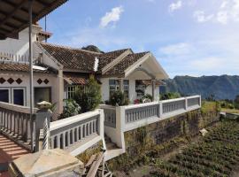 Good Karma Guesthouse, holiday rental in Bromo