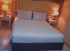 Anaya Hotel and Ballroom, ξενοδοχείο κοντά στο Αεροδρόμιο Polonia - MES, Μεντάν