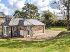 The Pump House, holiday home in Cawston