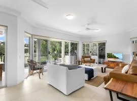 Riviera Noosa Resort