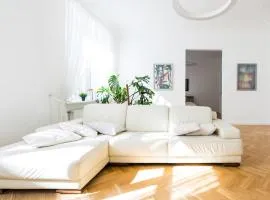 Art Nouveau Residence - 210 m2